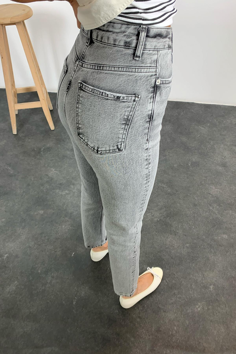 Gri Ultra Yüksek Bel Mom Jean 