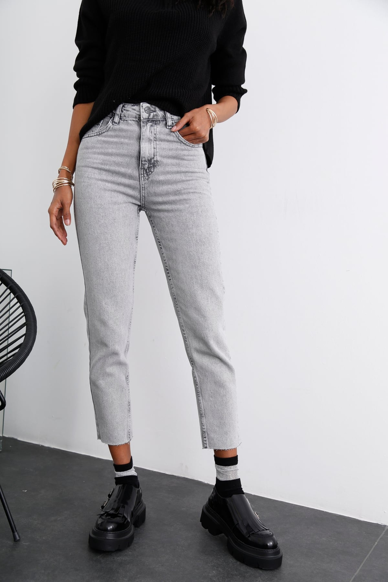 Gri Yüksek Bel Kesik Paça Mom Fit Jean 6041