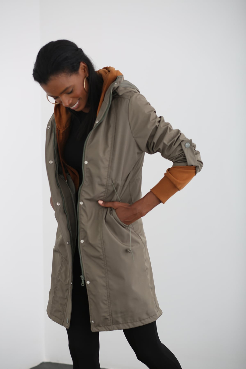 Haki Kapşonlu Trenchcoat 2002