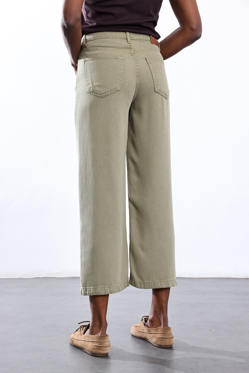 Haki Tensel Jean 01026