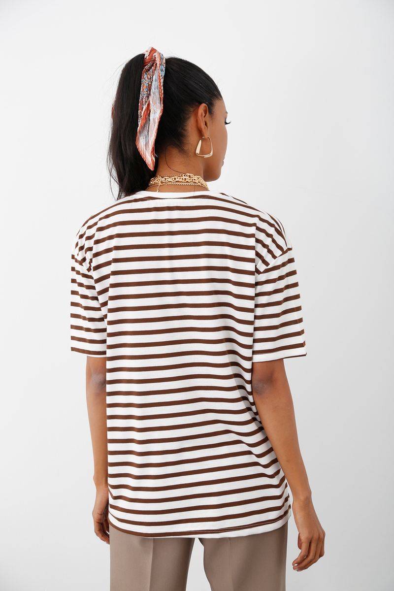 Kahverengi Bisiklet Yaka Çizgili Tshirt 3690