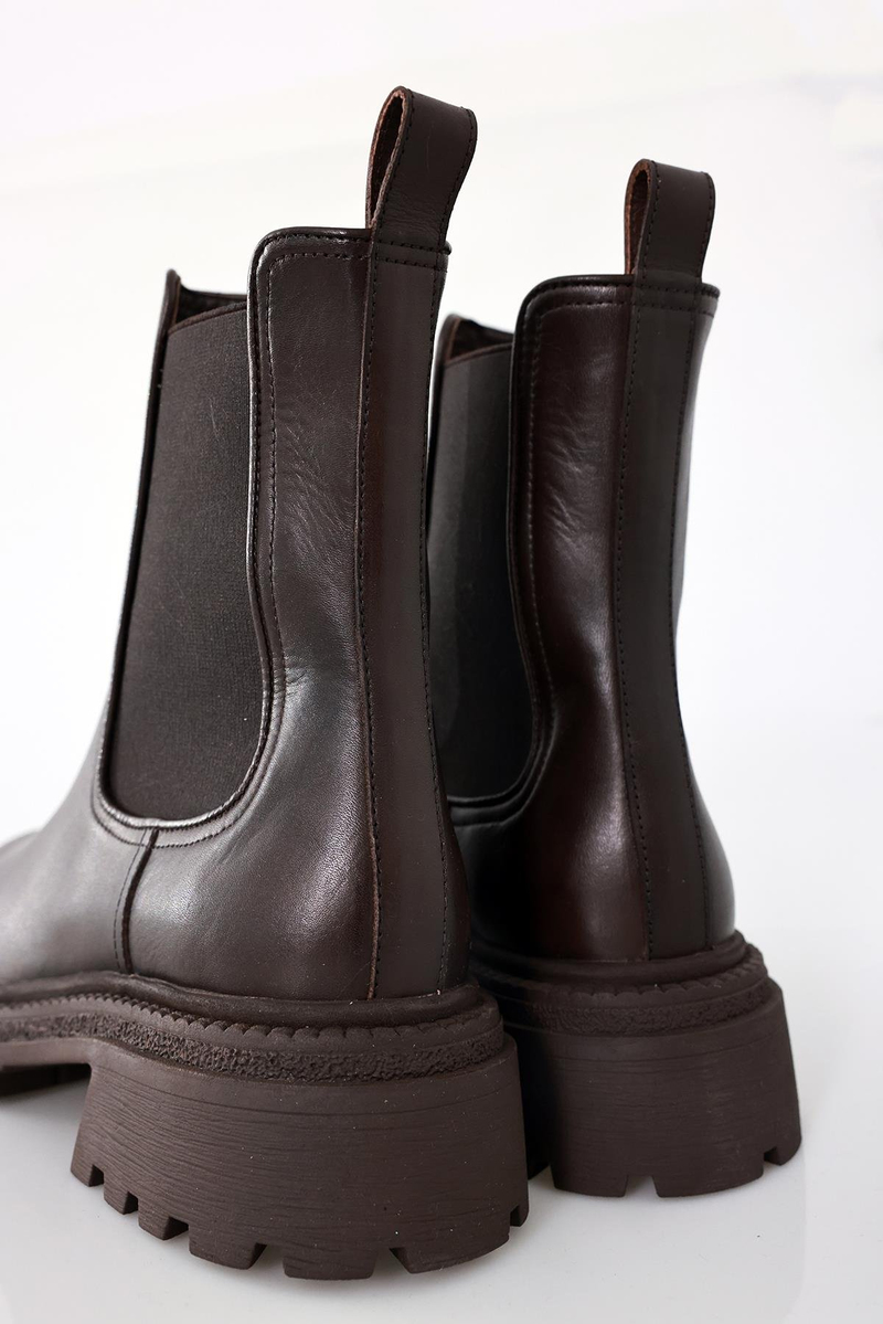 Kahverengi Chelsea Postal 23561