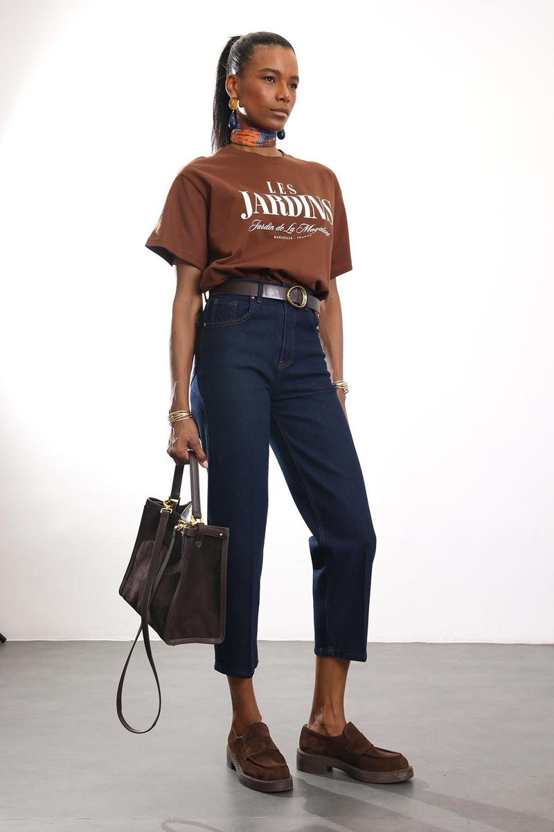 Kahverengi Les Jardıns Yazılı Tişört 