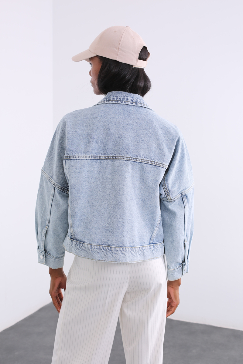 Kar Yıkamalı Cepli Oversize Kot Ceket 5237