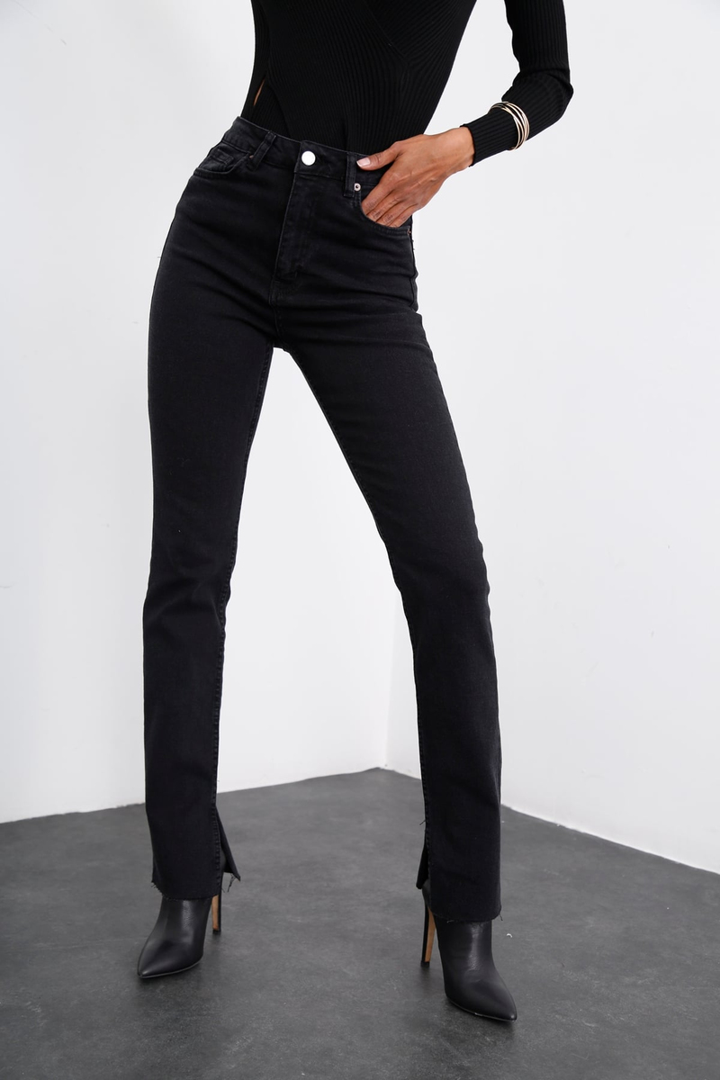 Koyu Füme Paçası Yırtmaçlı Slim Fit Jean 