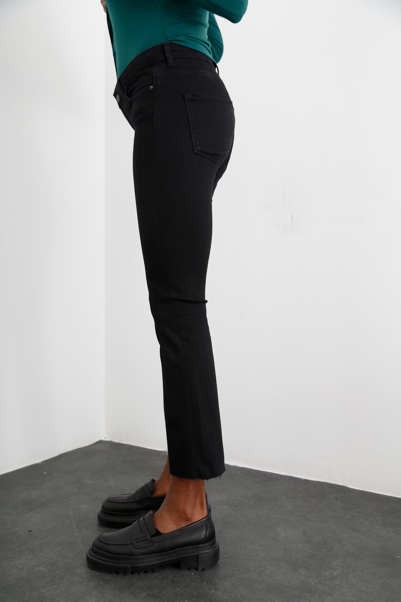 Koyu Füme Yüksek Bel Slim Flare Jean 2308