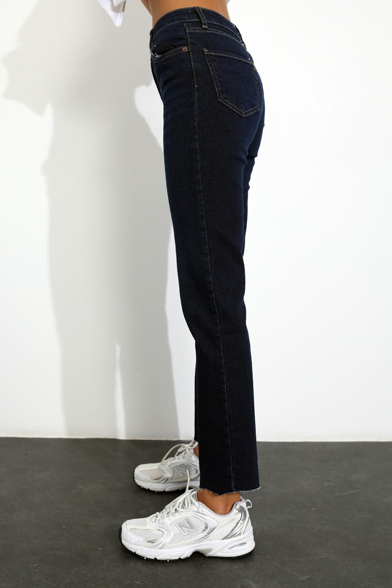 Koyu Lacivert Yüksek Bel Cropped Jean 2301