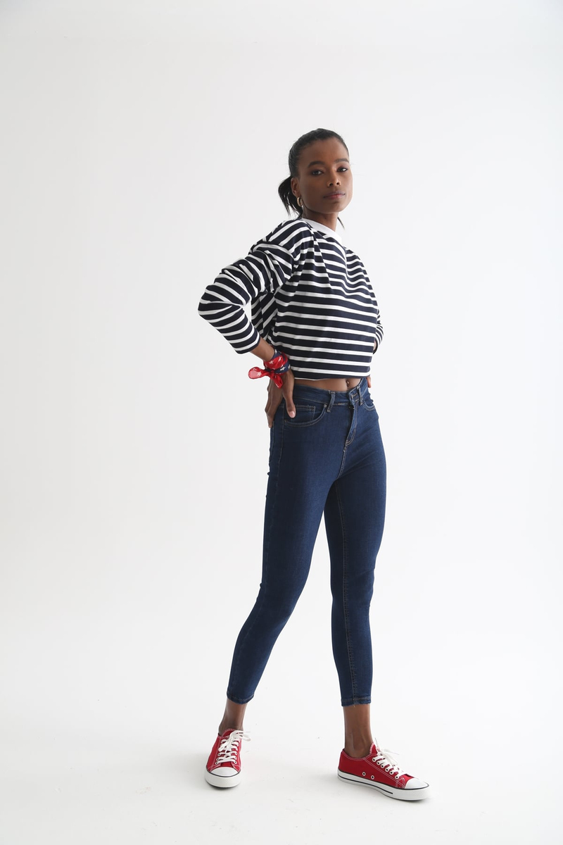 Koyu Lacivert Yüksek Bel Toparlayan Slim Fit Jean 