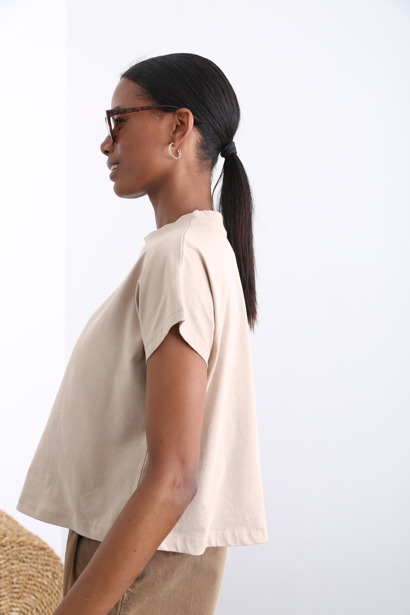 Kum Bisiklet Yaka Basic Tshirt 1308