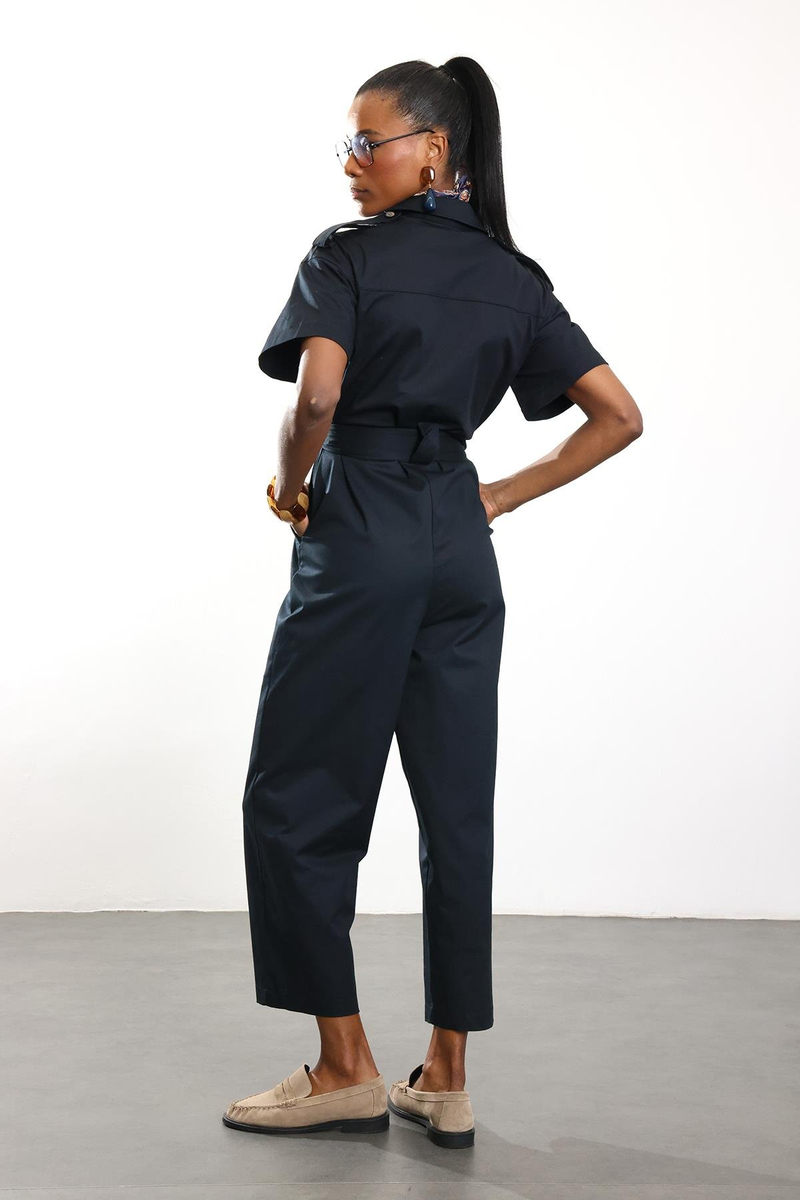 Lacivert Kuşaklı Önü Düğmeli Tulum 9535