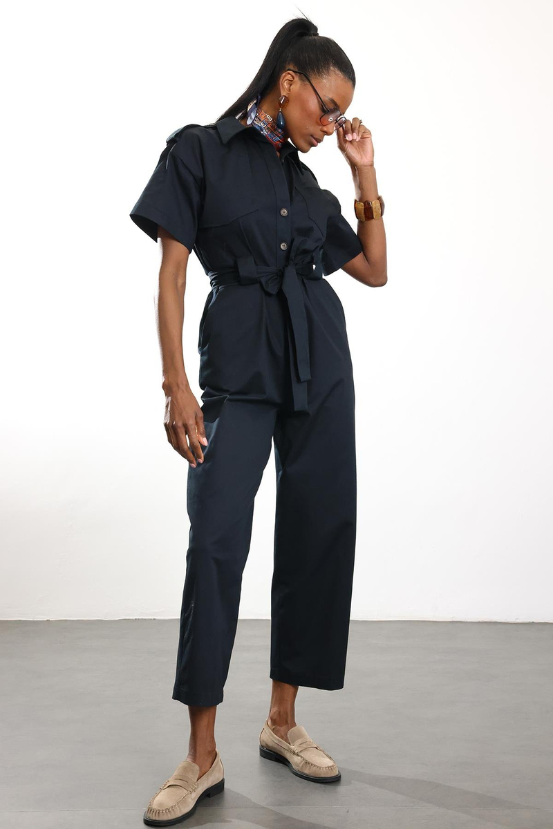 Lacivert Kuşaklı Önü Düğmeli Tulum 9535