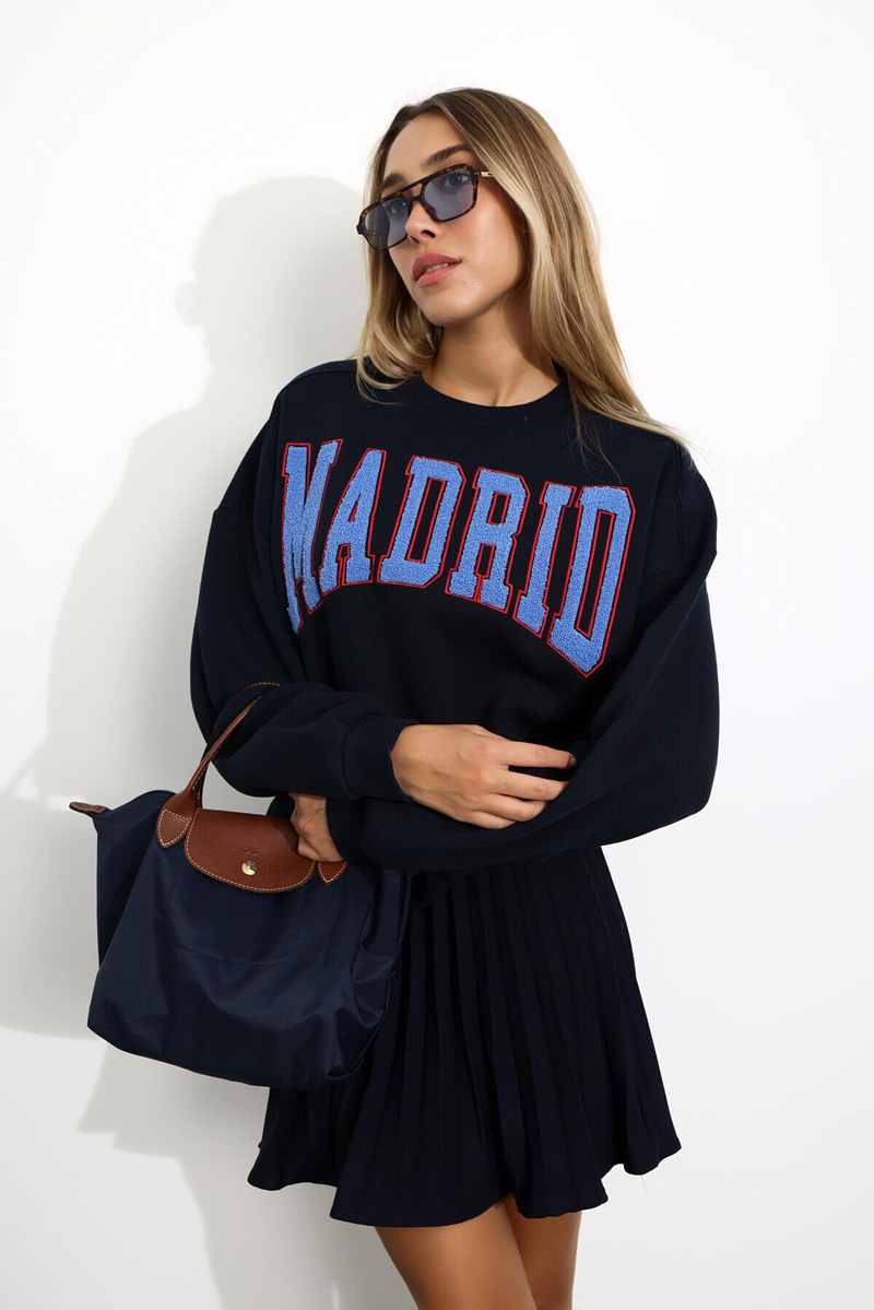 Lacivert Madrid Nakışlı Sweatshirt 