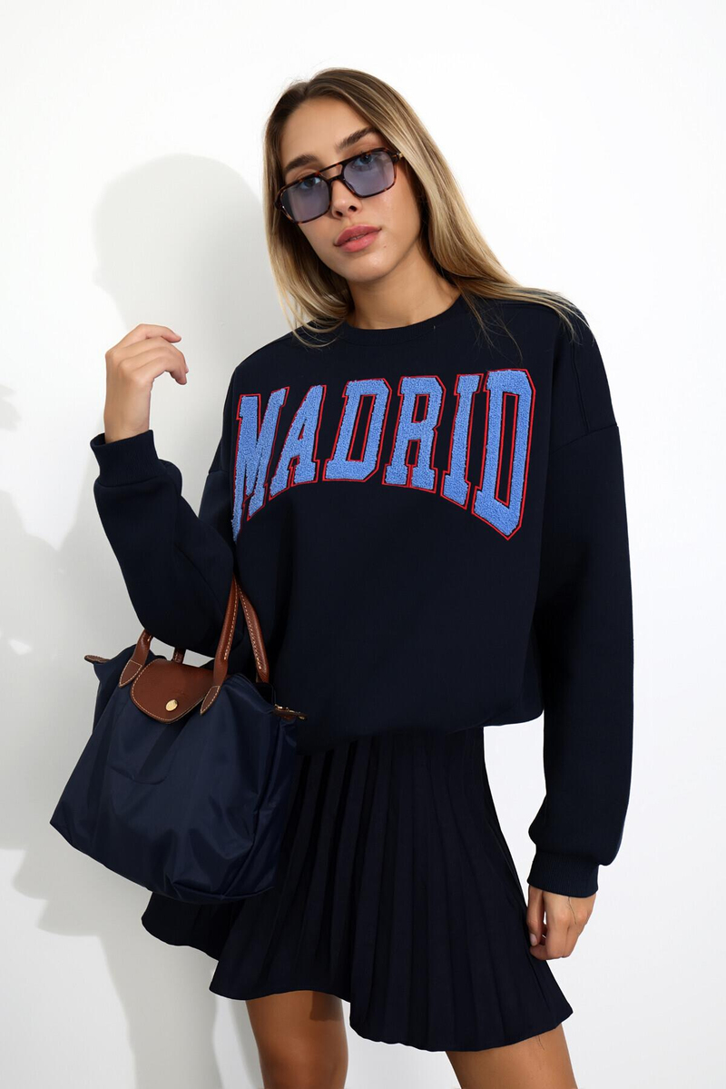 Lacivert Madrid Nakışlı Sweatshirt 