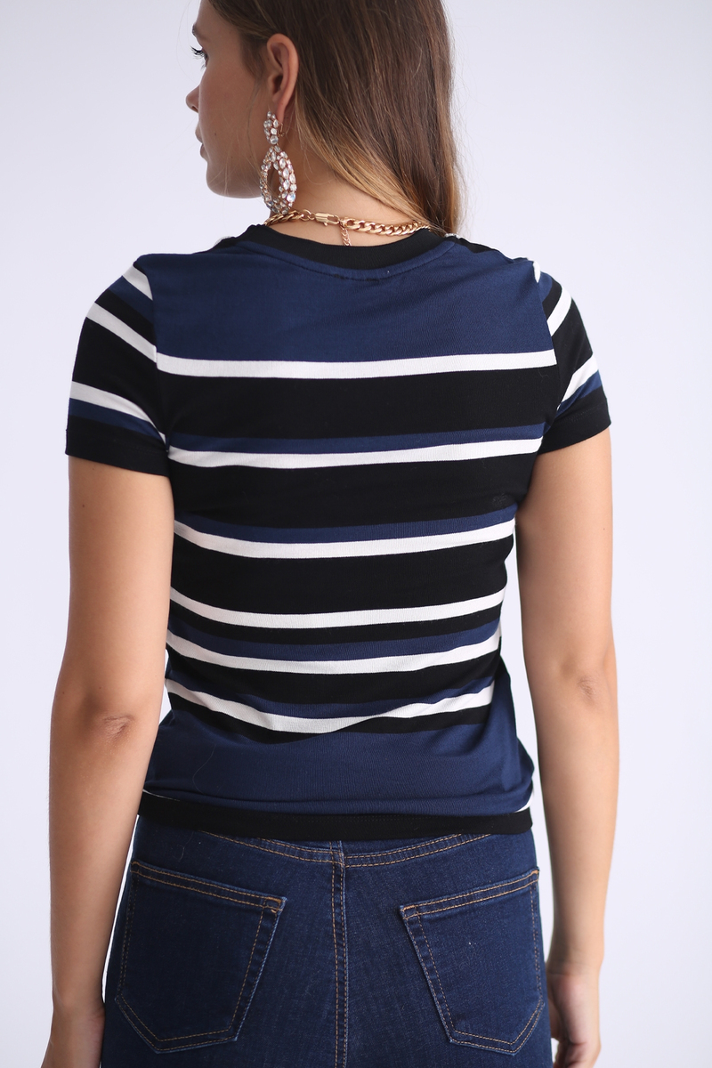Lacivert Omzu  Düğme Detaylı Tshirt 