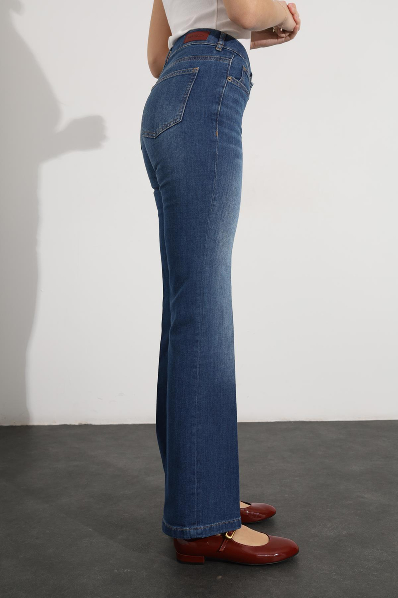 Lacivert Orta Bel Çizme Kesim Jean 