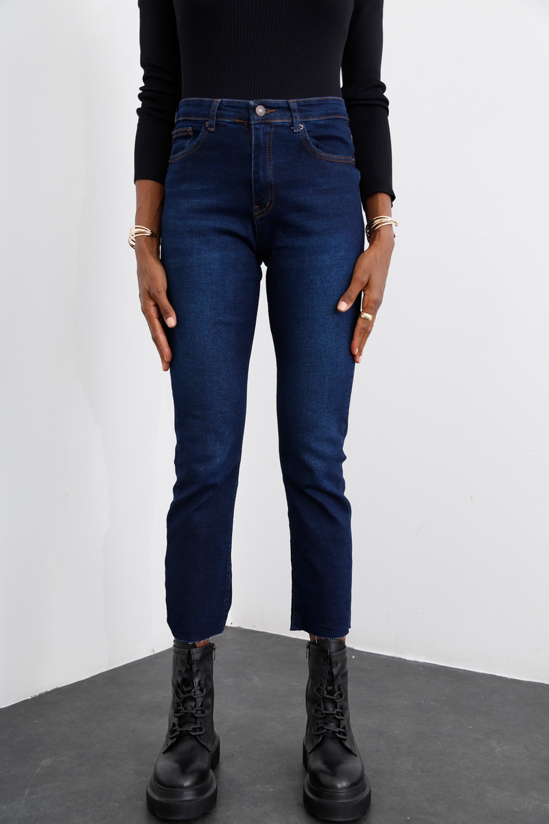 Lacivert Yüksek Bel Kesik Paça Boyfit Jean 