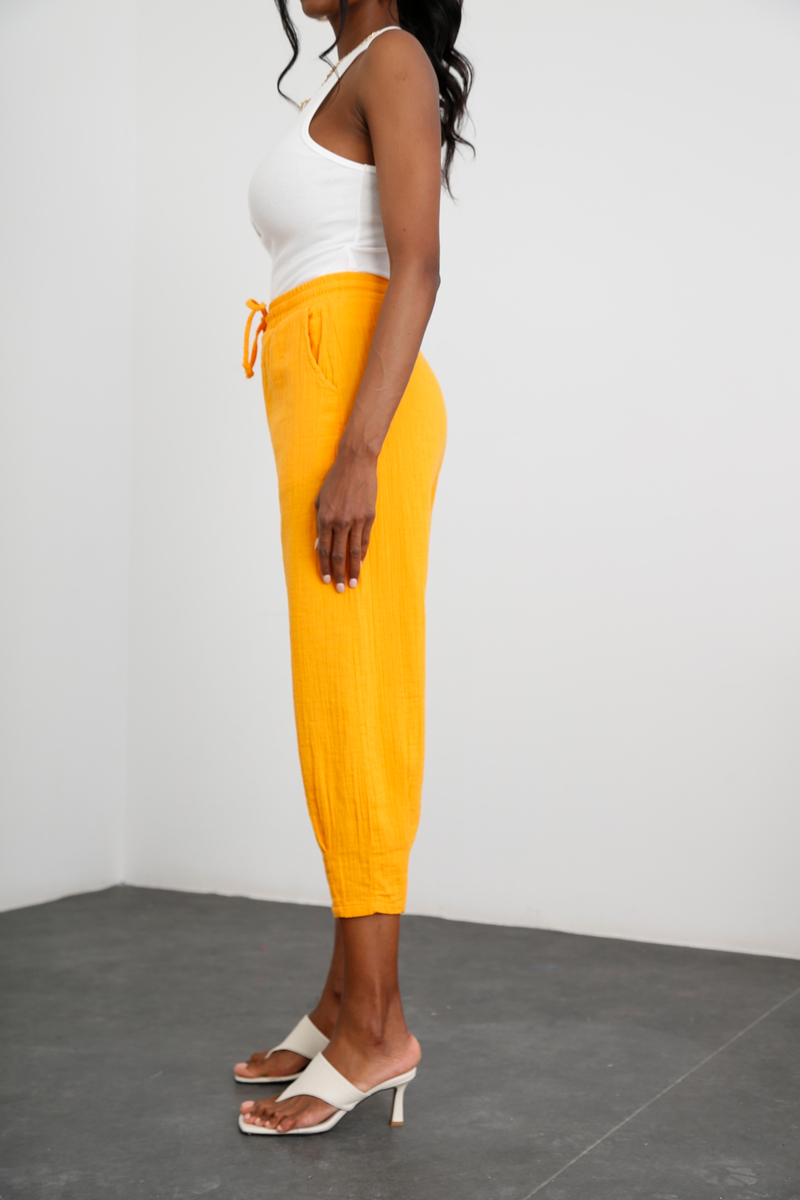 Mango Paçası Pileli Müslin Pantolon 0255