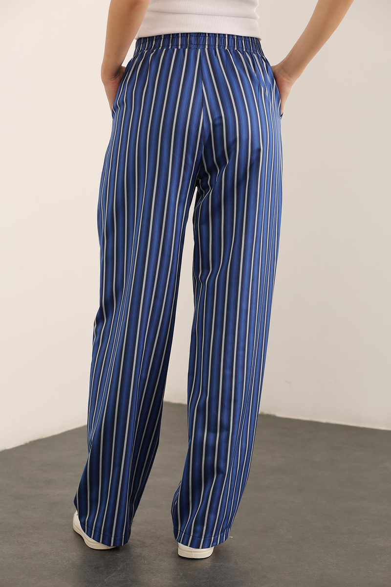 Mavi Beli Lastikli Çizgili Pantolon 231008