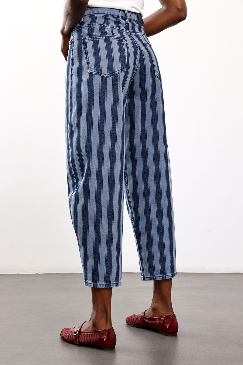 Mavi Çizgili Tapered Jean 00208