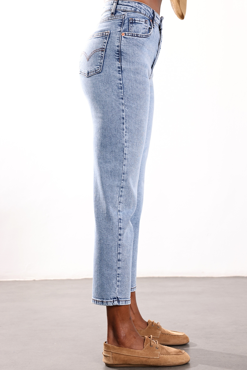 Mavi Düz Kesim Jean 541