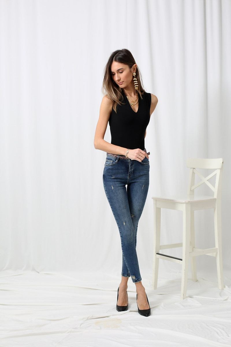 Mavi Paça Detaylı Tint Yıkamalı Jean