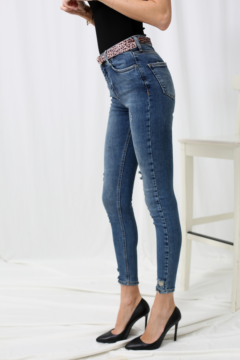 Mavi Paça Detaylı Tint Yıkamalı Jean