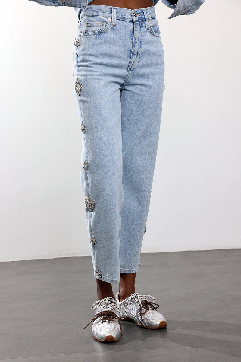 Mavi Taş İşlemeli Düz Kesim Jean 