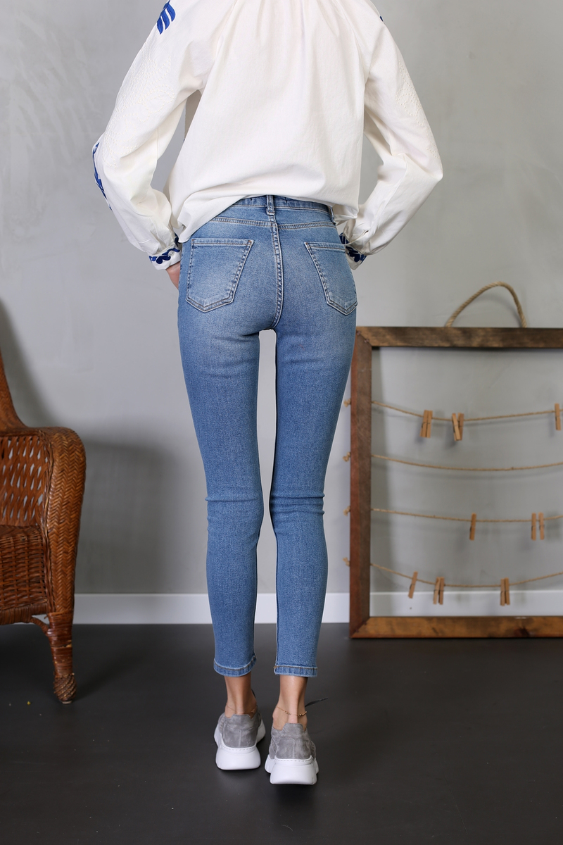 Mavi Tint Yıkamalı Jean