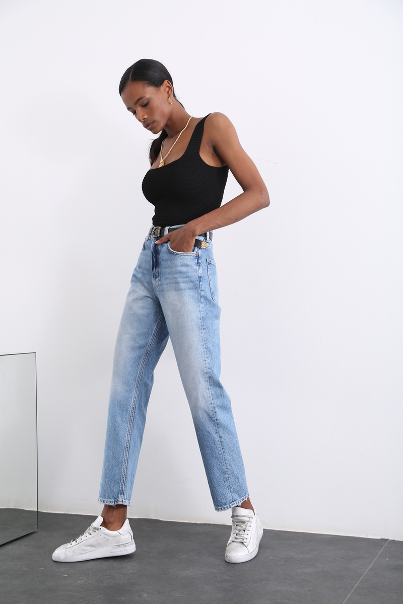 Mavi Yüksek Bel Relaxed Straight Jean 