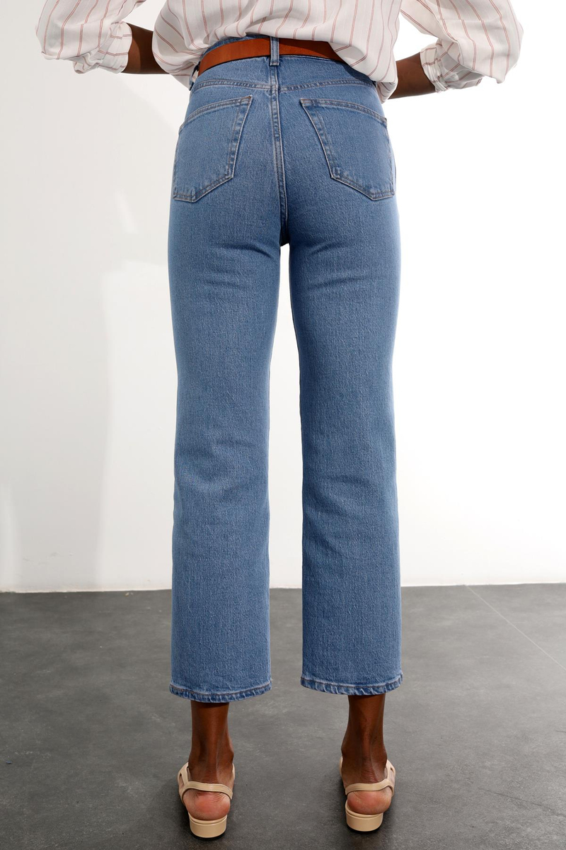 Mavi Yüksek Bel Straight Fit Jean 