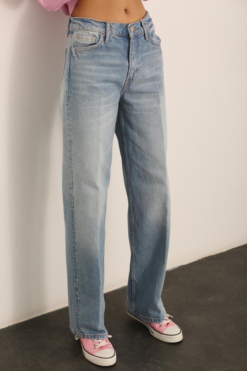 Mavi Yüksek Bel Straight Fit Jean 