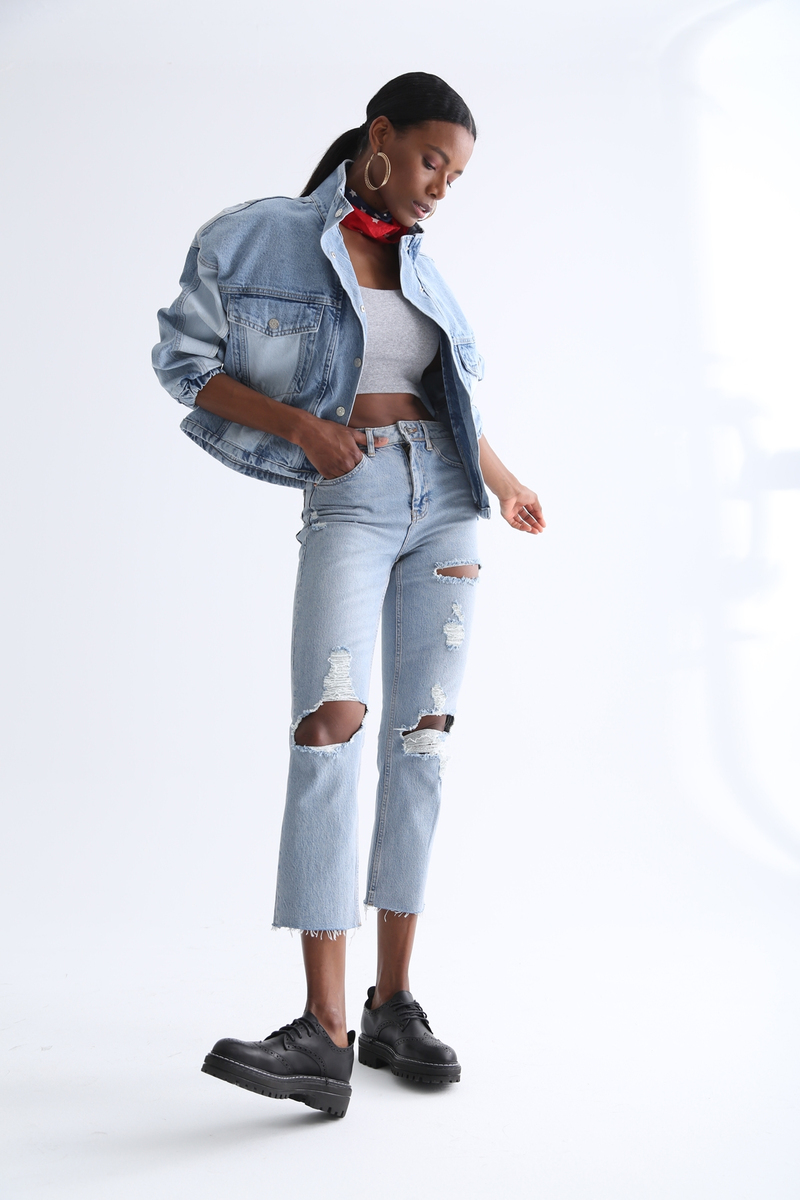 Mavi Yüksek Bel Yırtıklı Boyfit Jean 110237