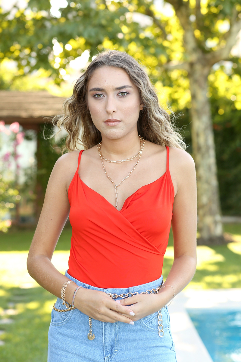 Nar Çiçeği Askılı Kruvaze Bodysuit 