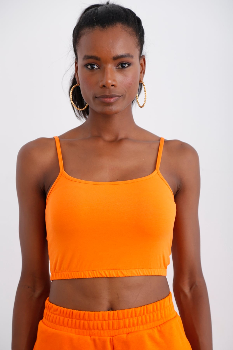 Oranj Beli Lastikli Crop 