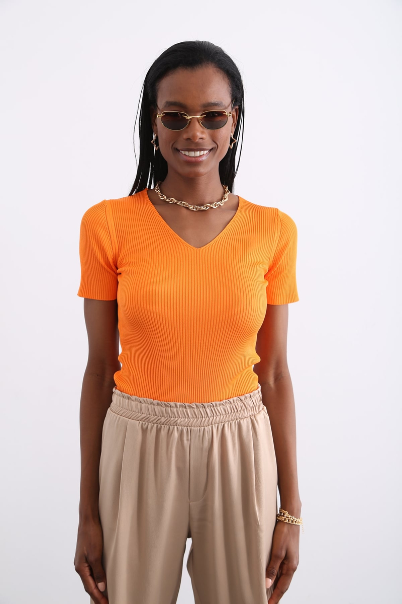 Oranj V Yaka Fitilli Tshirt 21400