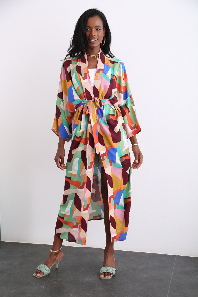 Renkli Kuşaklı Desenli Kimono 