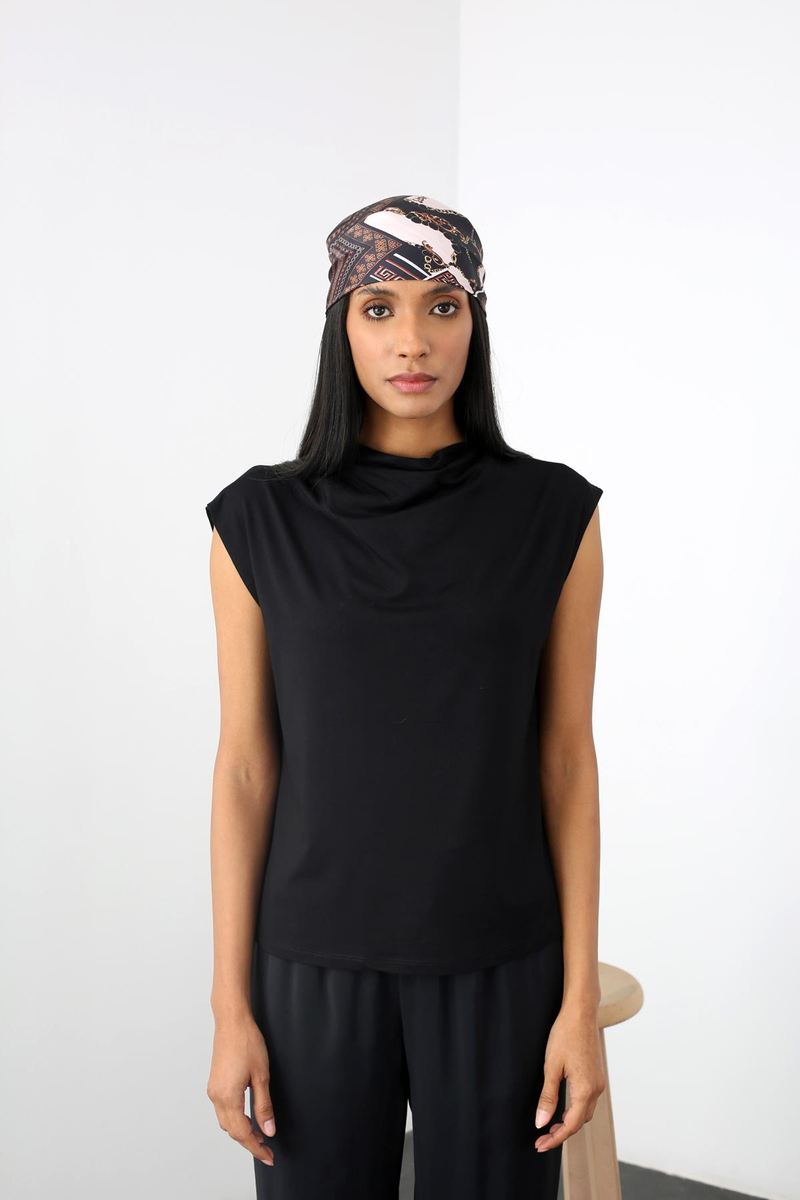Siyah Asimetrik Yaka Sıfır Kol Tshirt 14329