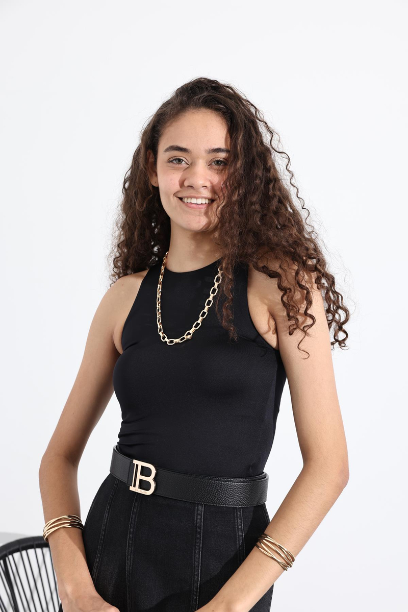 Siyah Askılı Bodysuit 