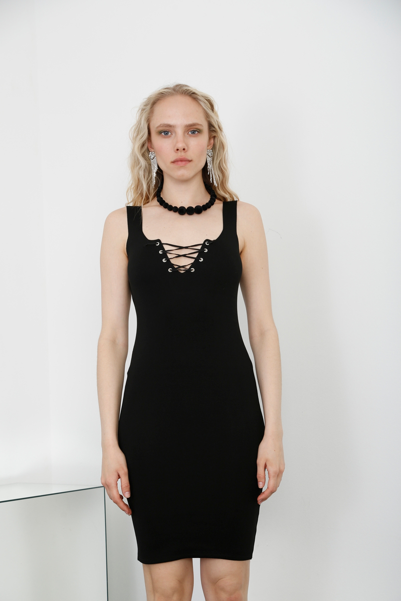 Siyah Bağcıklı Mini Triko Elbise 280030