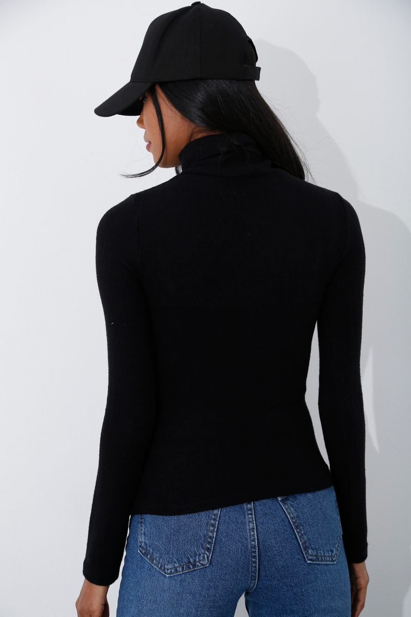Siyah Balıkçı Yumoş Bluz 4068
