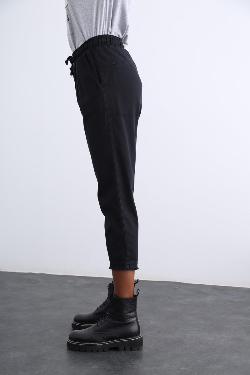 Siyah Beli Lastikli Gabardin Pantolon 1289