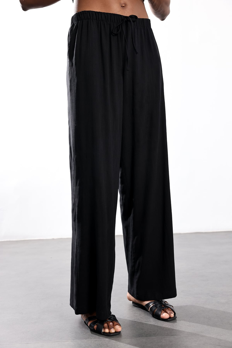 Siyah Beli Lastikli Rahat Pantolon 