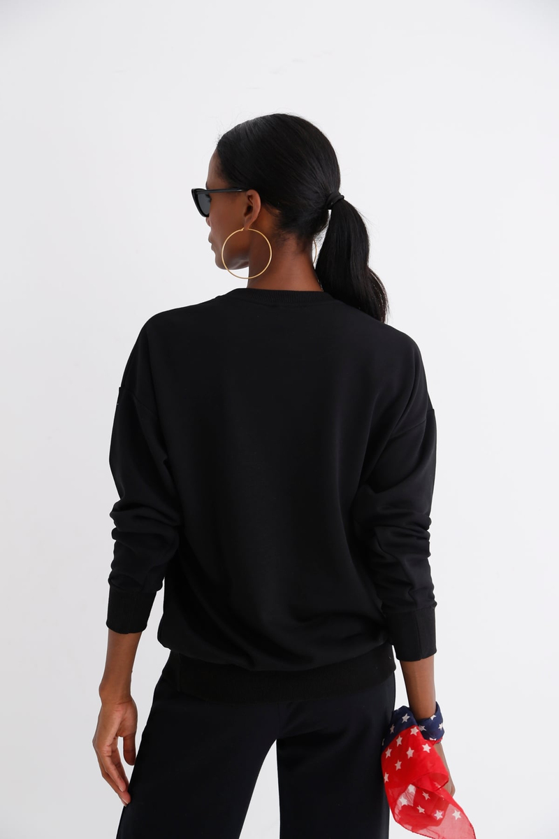 Siyah Bisiklet Yaka Basic Sweatshirt 3200