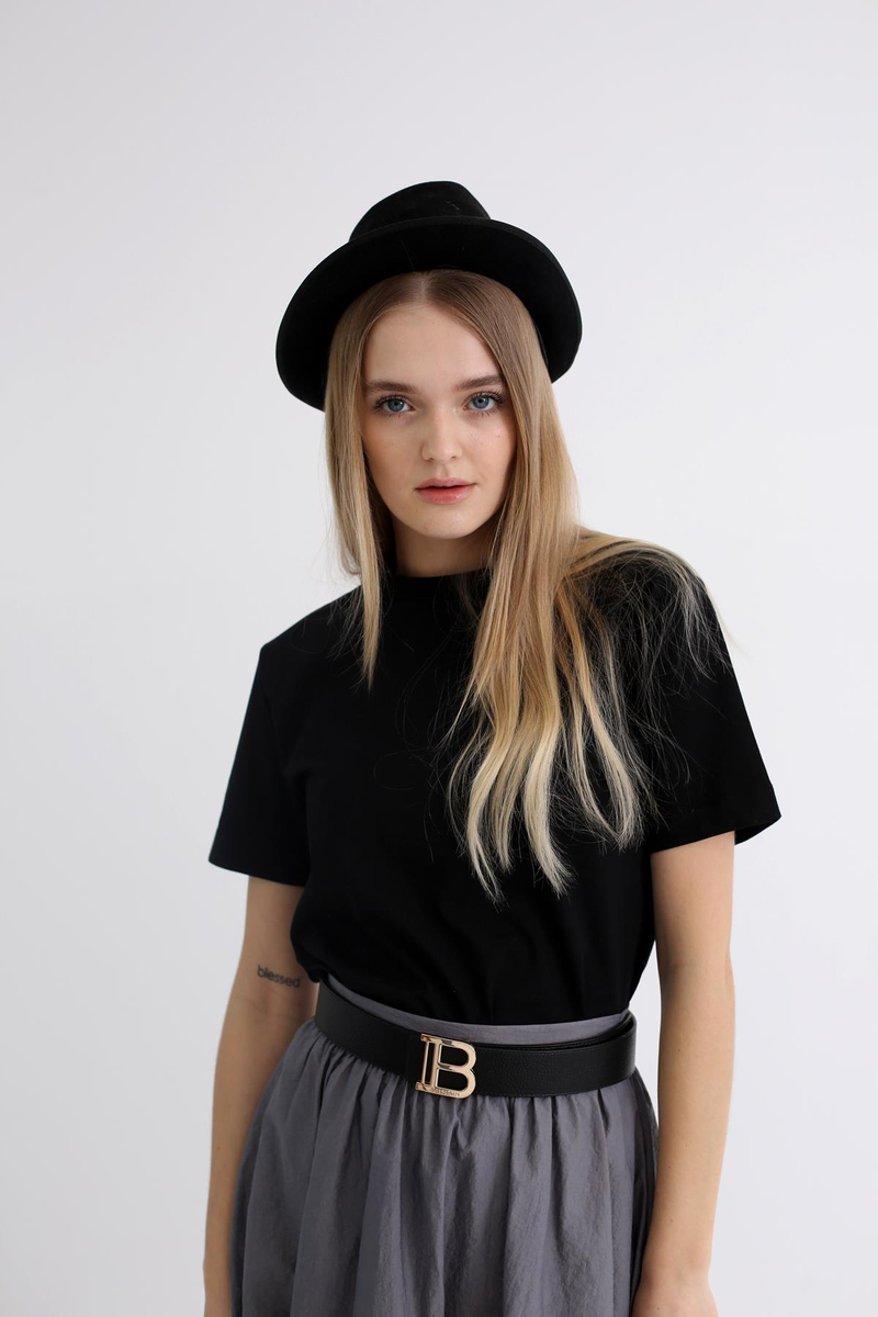 Siyah Bisiklet Yaka Basic Tshirt 