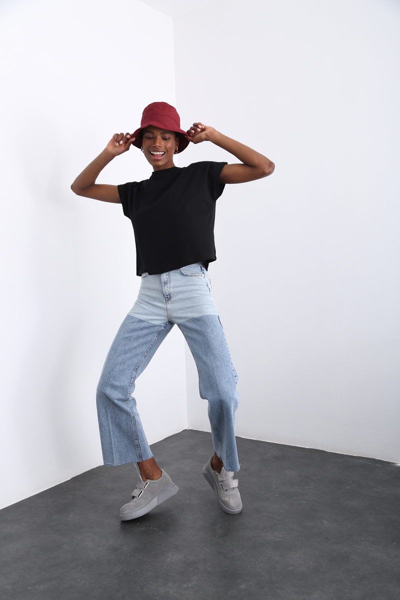 Siyah Bisiklet Yaka Basic Tshirt 1308