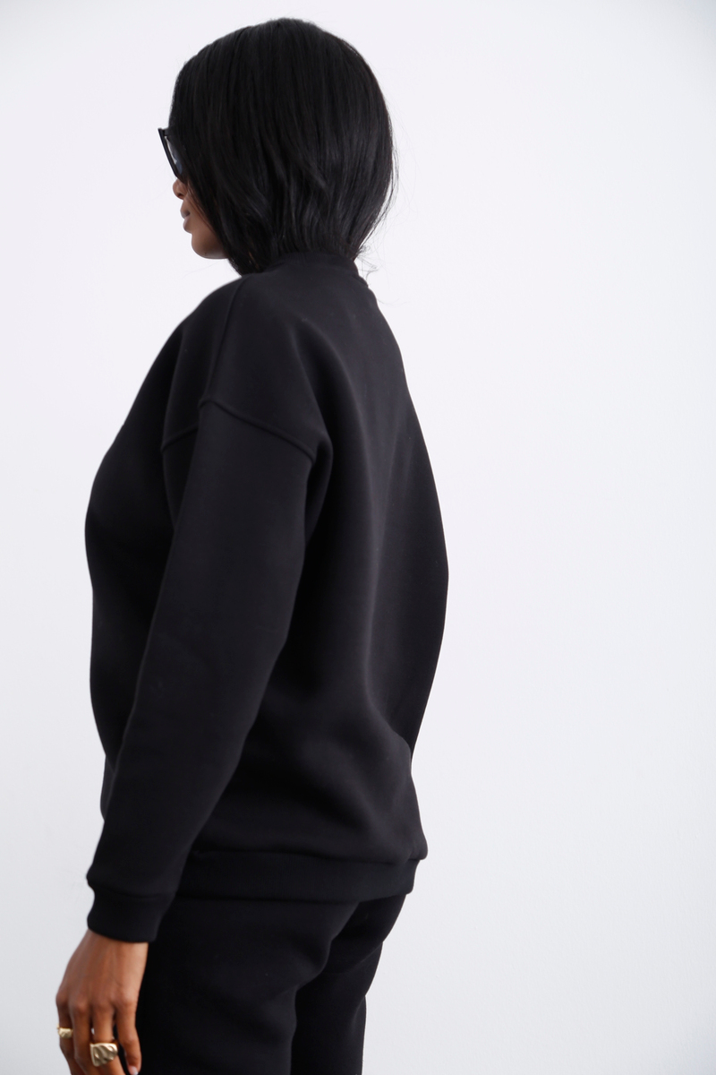 Siyah Bisiklet Yaka Şardonlu Sweatshirt 