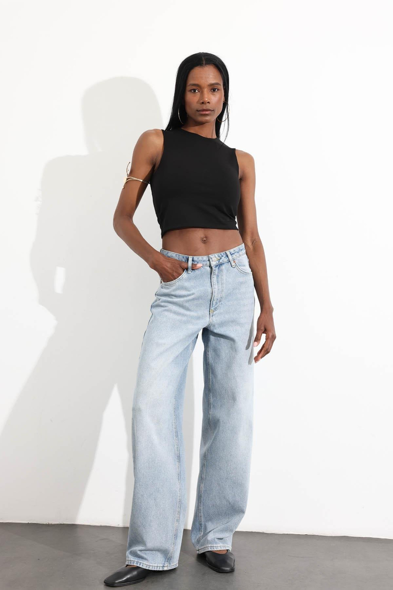 Siyah Bisiklet Yaka Sıfır Kol Atlet 