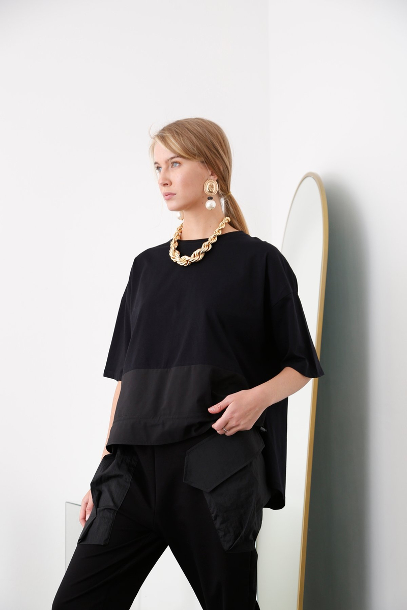 Siyah Büzgü Detaylı Tshirt 25742