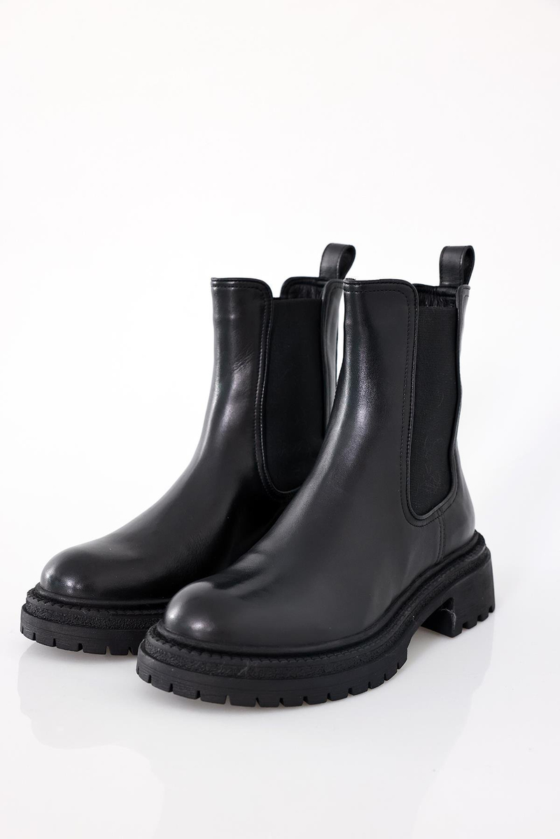 Siyah Chelsea Postal 23561