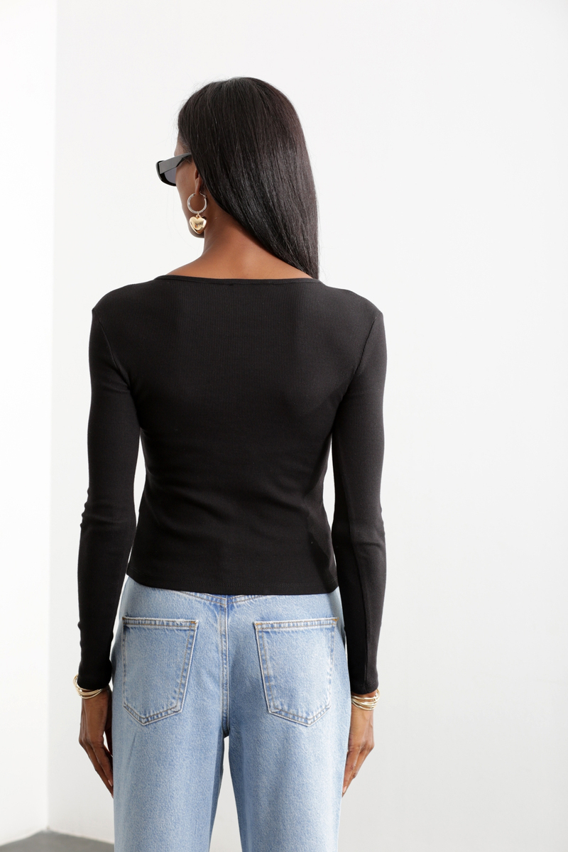 Siyah Çıtçıtlı Hırka 4463